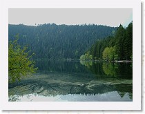 dscf0381-2 * Cerne jezero, je pod mrakem a opar. * Cerne jezero, je pod mrakem a opar. * 2848 x 2136 * (1.66MB)